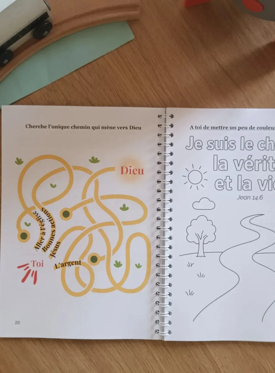 Mon journal pour prier et explorer la Bible - [Coll. Enfant, croire et croître]