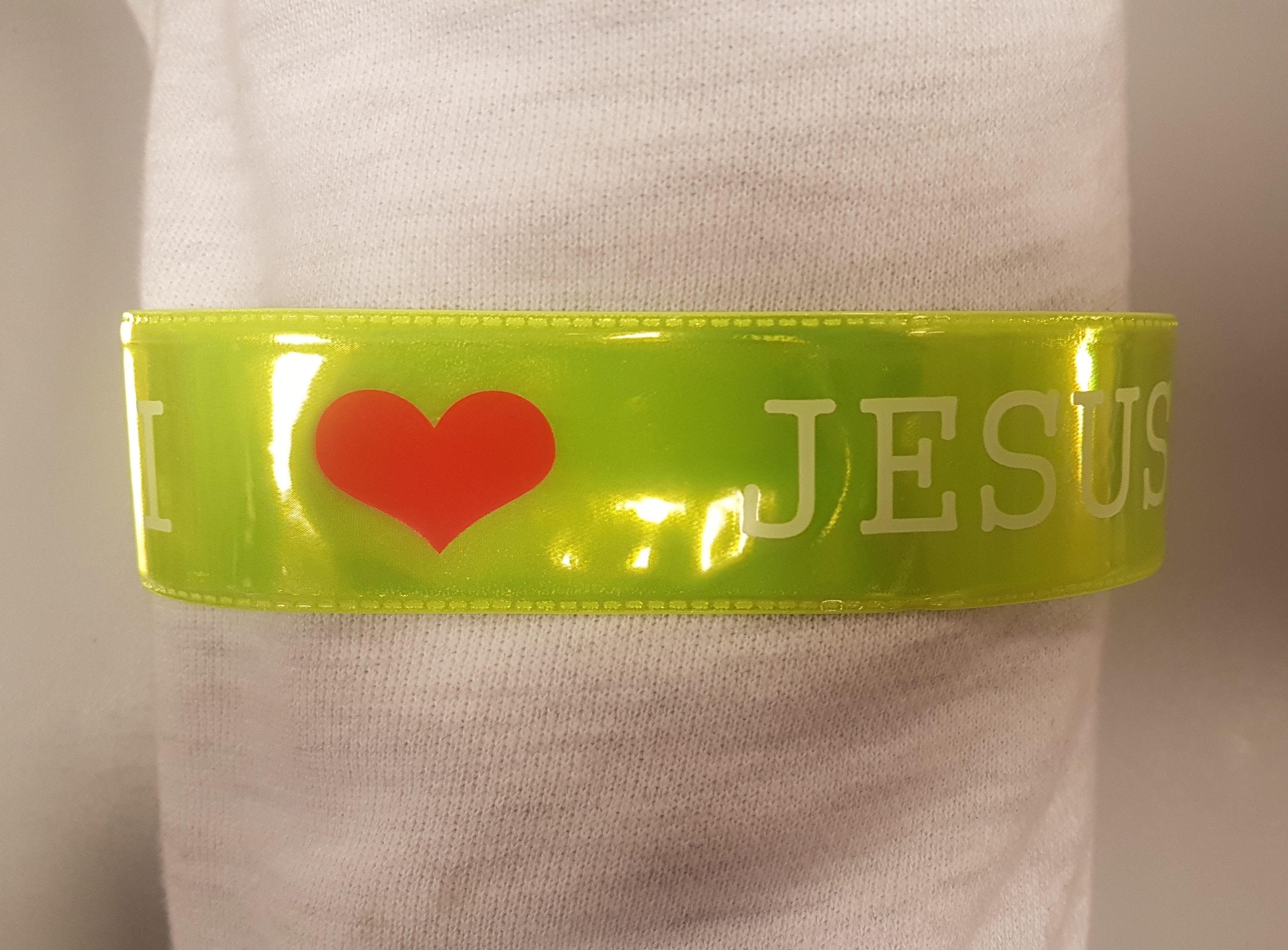 Bracelet flexible "I love Jesus" - Couleurs diverses
