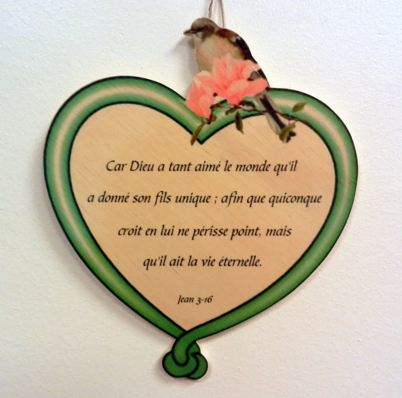 Bois cœur et oiseau, Car Dieu a tant aimé le monde […] - Jn 3.16