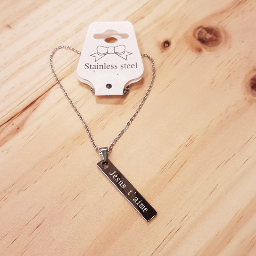 Collier avec pendentif rectangle vertical en acier "Jésus t'aime"