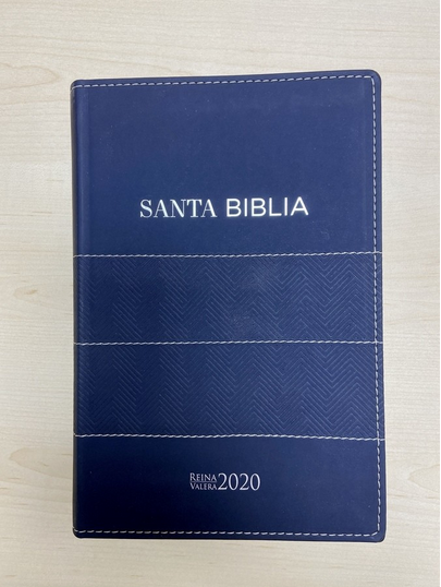 Espagnol, Bible Reina Valera 2020, gros caractères, similicuir, bleue foncée avec surpiqûres...